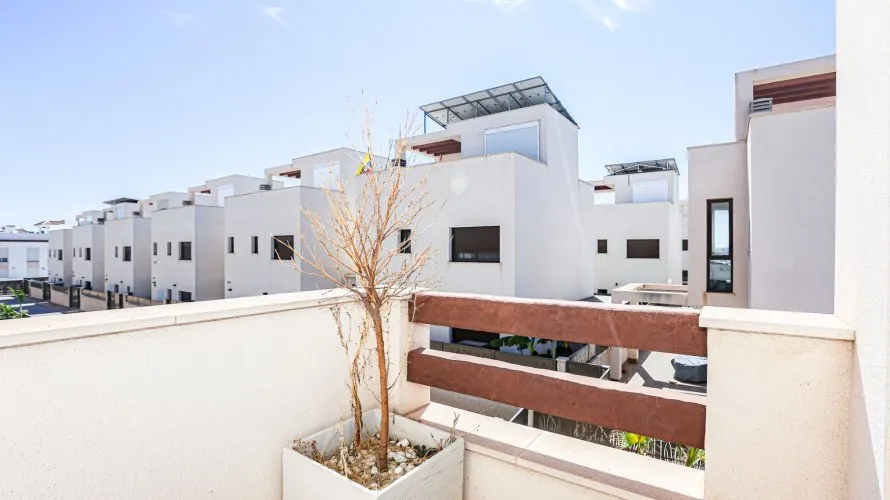 Villa de 101m² à Ciudad Quesada, Espagne No. 2334 № 25