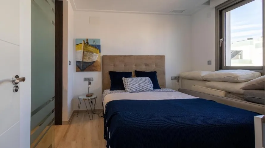 Apartment de 4 chambres à La Florida, Espagne No. 2303 № 6