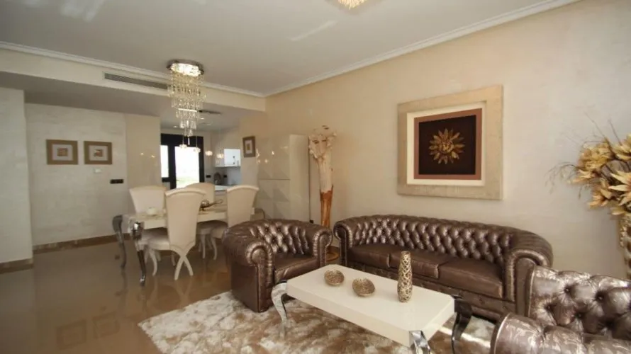 Villa de 157m² à Campoamor, Espagne No. 1582 № 1
