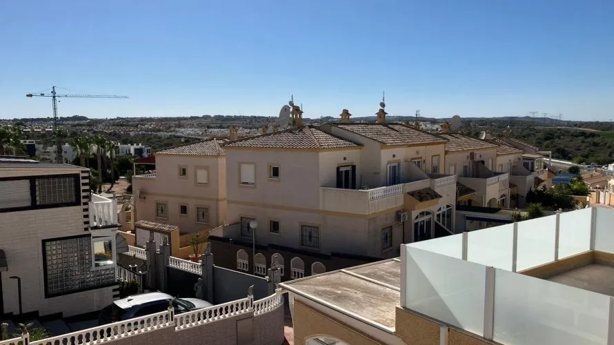 House de 2 chambres à La Florida, Espagne No. 2470 № 20