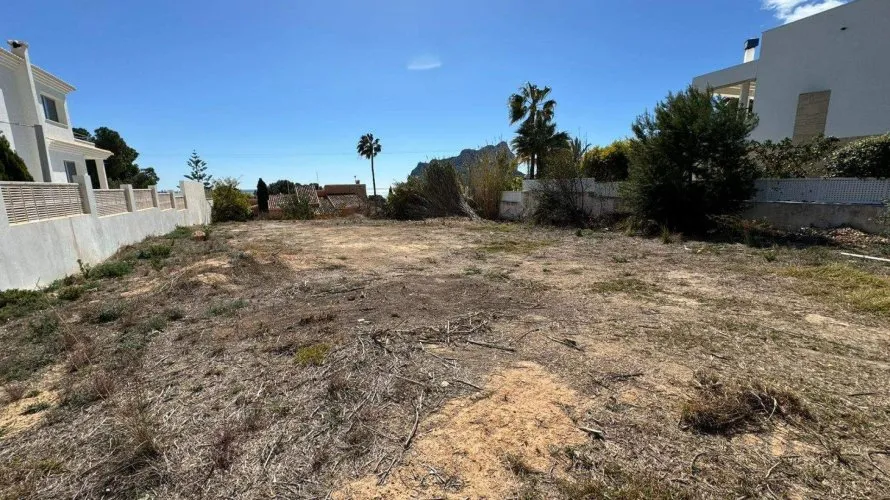Land plot de à Calpe, Espagne No. 2222 № 1