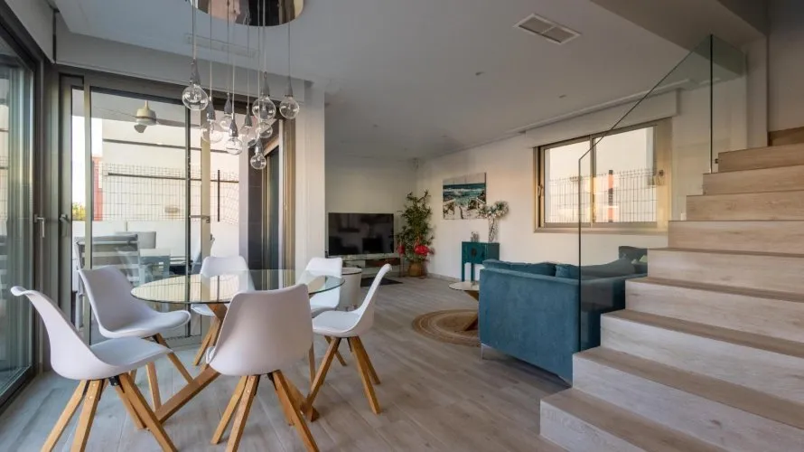 Apartment de 4 chambres à La Florida, Espagne No. 2303 № 2