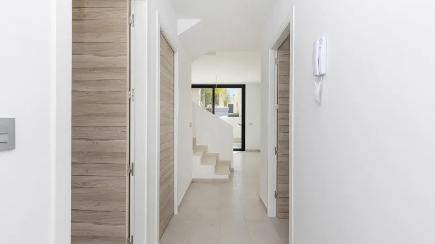 Villa de 3 chambres à La Florida, Espagne No. 2422 № 3