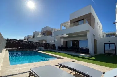Apartment de 3 chambres à Finestrat, Espagne No. 1708