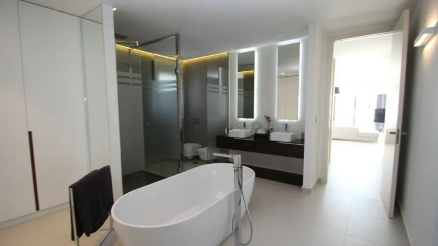 Villa de 197m² à La Zenia, Espagne No. 1585 № 3