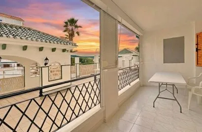 Apartment de 1 chambre à Torrevieja, Espagne No. 2295