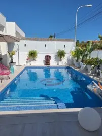 Villa de 106m² à Torrevieja, Espagne No. 2517