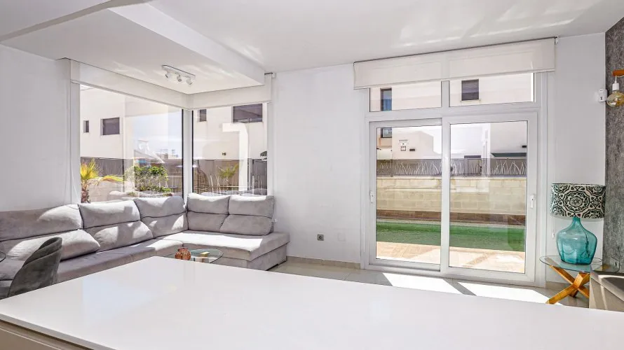 Villa de 101m² à Ciudad Quesada, Espagne No. 2334 № 8