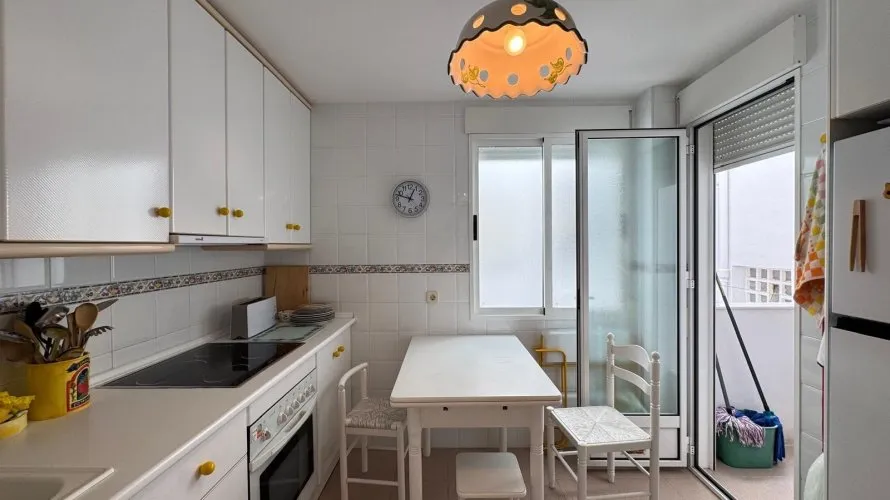 Apartment de 3 chambres à Torrevieja, Espagne No. 2636 № 2