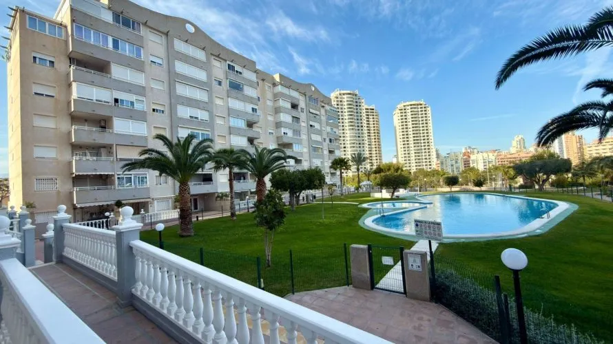 Apartment de 2 chambres à Villajoyosa, Espagne No. 2385 № 19