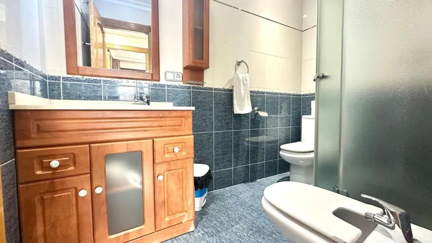 Penthouse de 2 chambres à Torrevieja, Espagne No. 2252 № 21