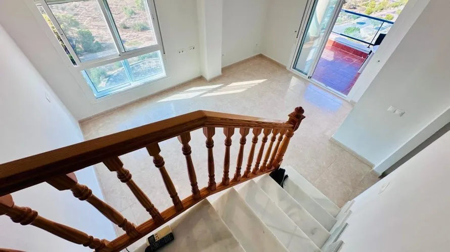 Penthouse de 2 chambres à Villajoyosa, Espagne No. 1547 № 8