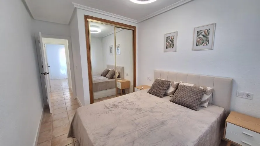 Bungalow de 1 chambre à Torrevieja, Espagne No. 2421 № 9
