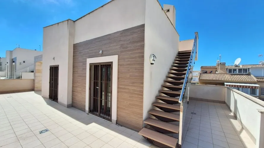 Villa de 2 chambres à Torreblanca, Espagne No. 2372