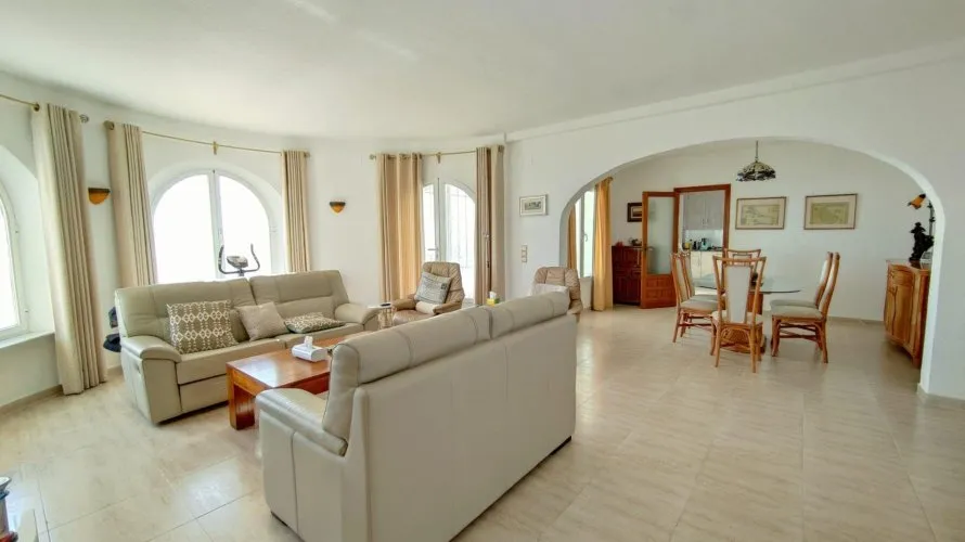 Villa de 209m² à Benitachell, Espagne No. 2529 № 17