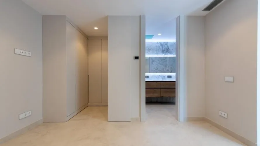 Apartment de 4 chambres à Benidorm, Espagne No. 1680 № 21
