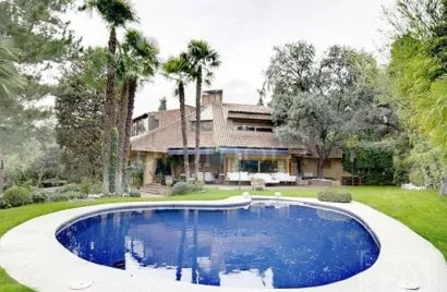 Apartment de 5 chambres à Villaviciosa de Odon, Espagne No. 2484