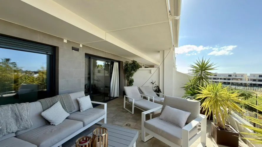 Penthouse de 3 chambres à Finestrat, Espagne No. 2317 № 28