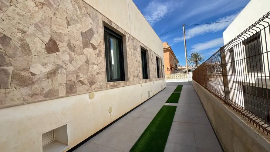 Villa de 5 chambres à La Mata, Espagne No. 1966 № 26