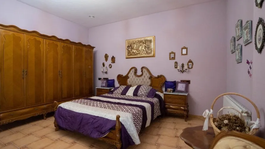 Commercial property de 468m² à San Miguel de Salinas, Espagne No. 2483 № 2