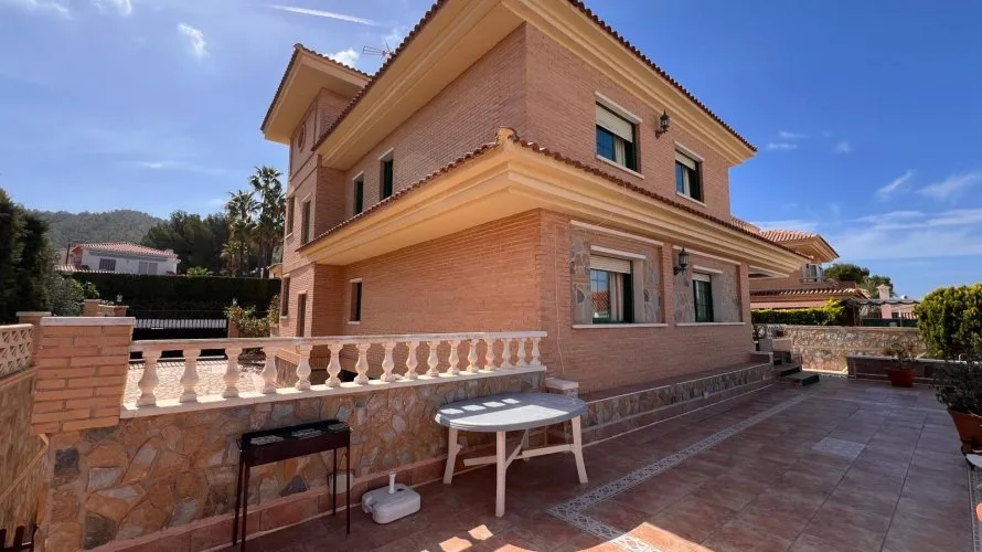 Villa de 480m² à Benidorm, Espagne No. 2004 № 5