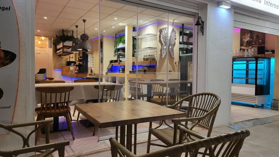 Commercial property de 85m² à Calpe, Espagne No. 2149 № 11