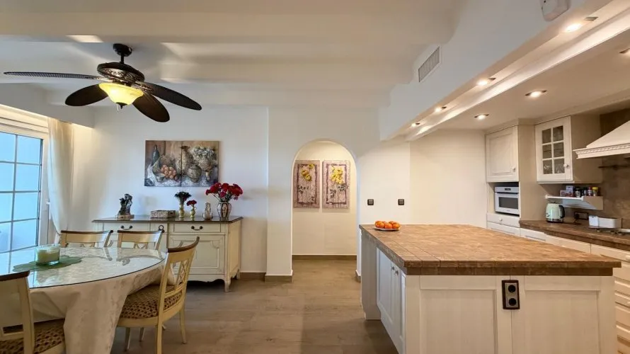 Penthouse de 3 chambres à Torrevieja, Espagne No. 1576 № 1