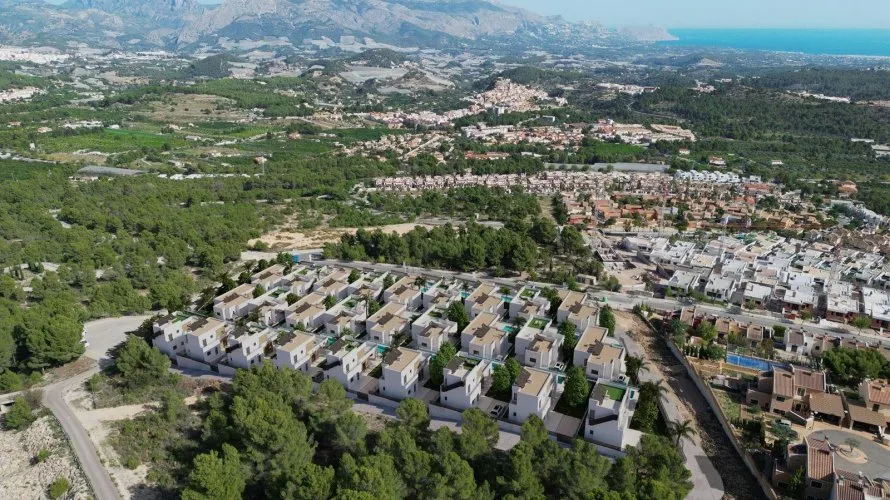 Villa de 3 chambres à Polop, Espagne No. 2030 № 1