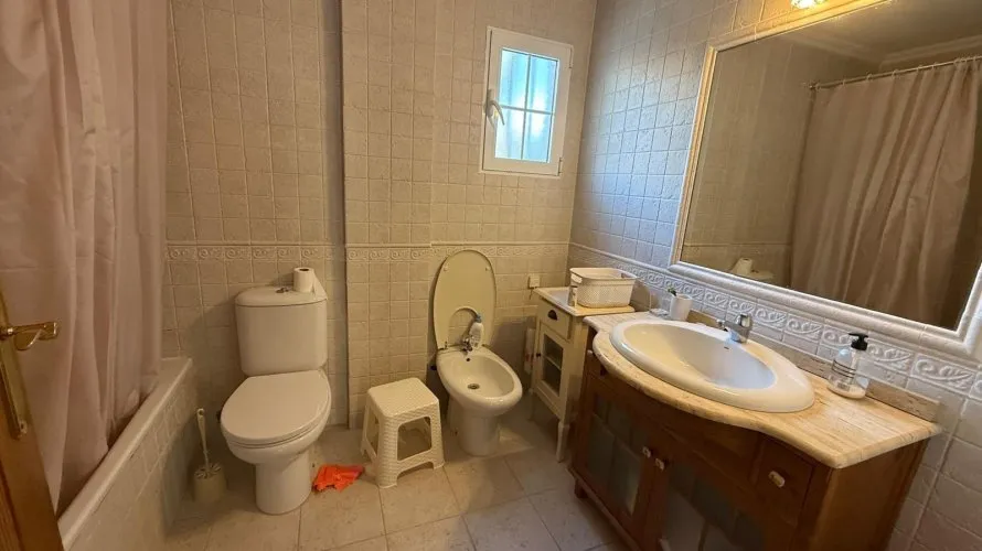 House de 3 chambres à Torrevieja, Espagne No. 2323 № 10