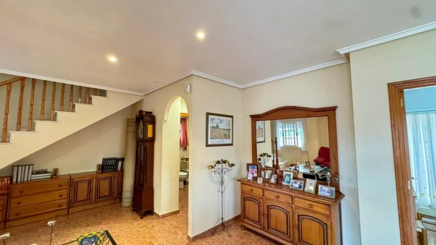 Apartment de 3 chambres à Torrevieja, Espagne No. 2302 № 6