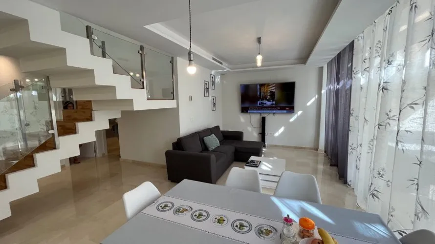 Apartment de 3 chambres à Villajoyosa, Espagne No. 1723 № 1