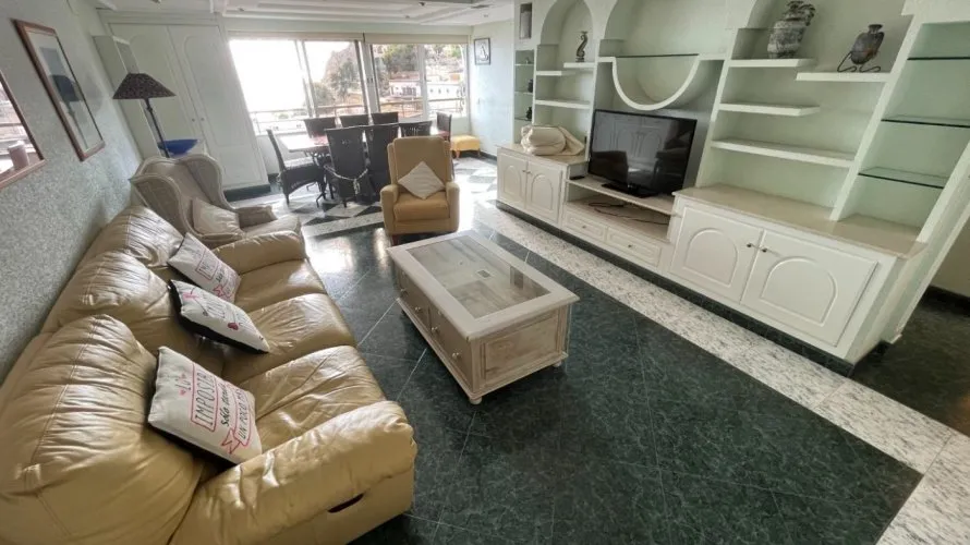 Apartment de 2 chambres à Benidorm, Espagne No. 1735 № 1