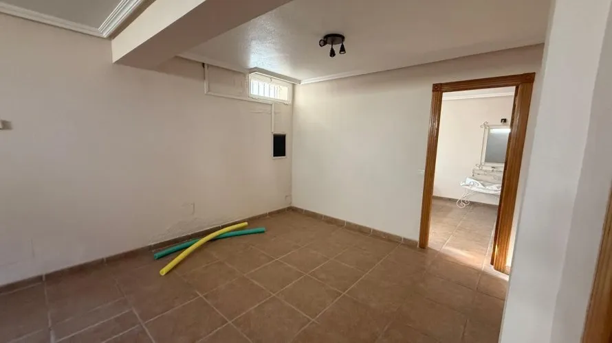 House de 3 chambres à Torrevieja, Espagne No. 2323 № 28