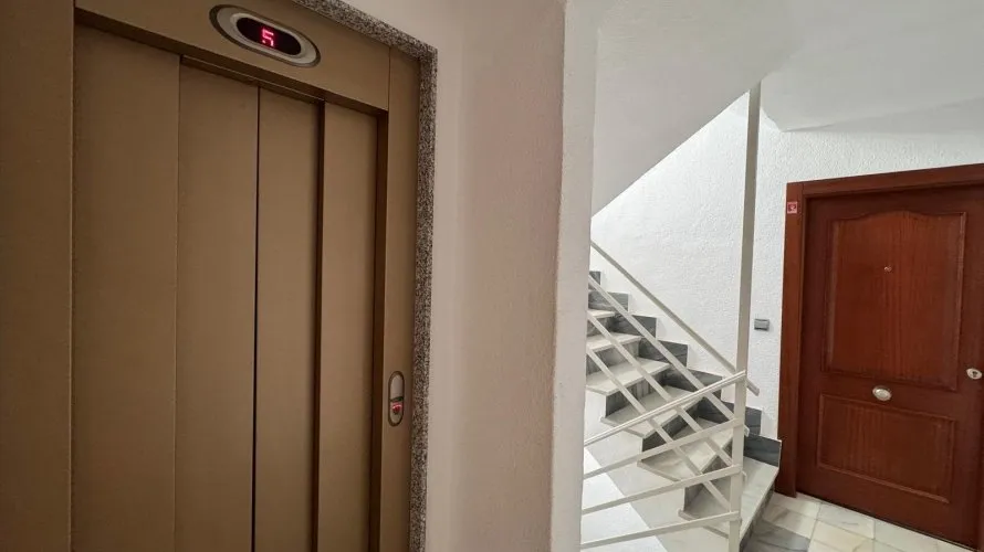 Apartment de 3 chambres à Torrevieja, Espagne No. 2636 № 27