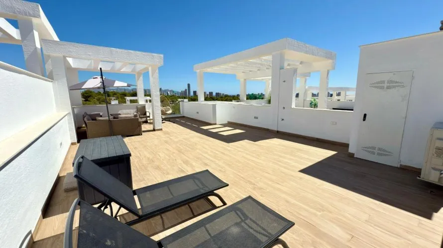 Penthouse de 2 chambres à Finestrat, Espagne No. 1516 № 16