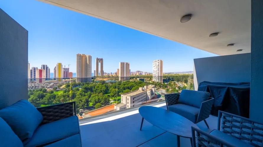 Apartment de 2 chambres à Benidorm, Espagne No. 2074 № 1