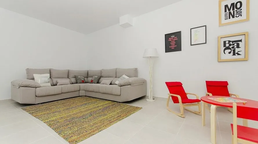 Villa de 4 chambres à Playa Honda, Espagne No. 1616 № 17