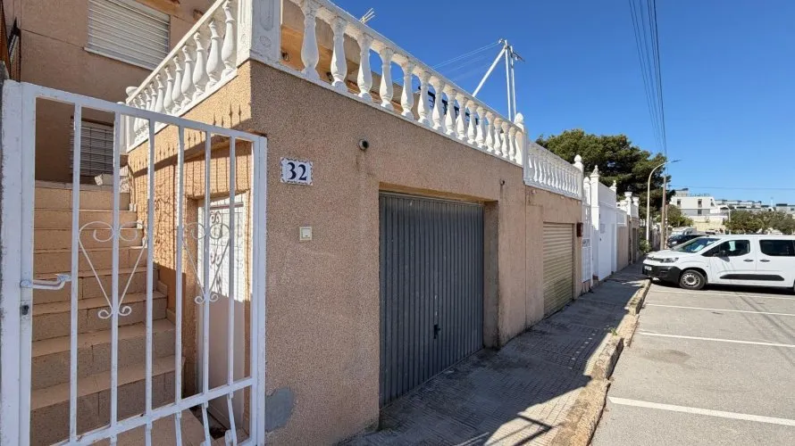 House de 3 chambres à Gran Alacant, Espagne No. 2349