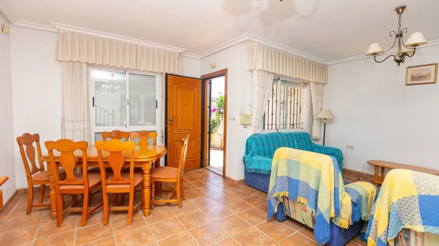 House de 80m² à La Zenia, Espagne No. 2666 № 6