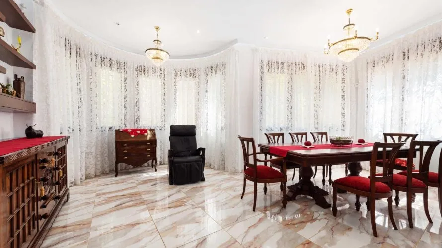 Villa de 4 chambres à Campoamor, Espagne No. 2646 № 23