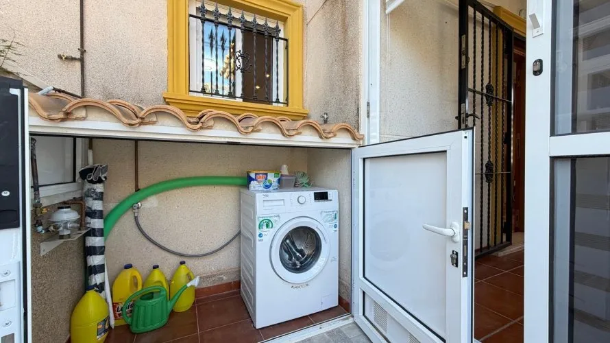 House de 2 chambres à Campoamor, Espagne No. 2258 № 11