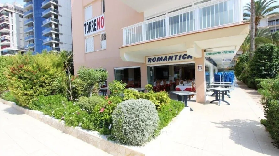 Commercial property de 230m² à Calpe, Espagne No. 2216 № 2