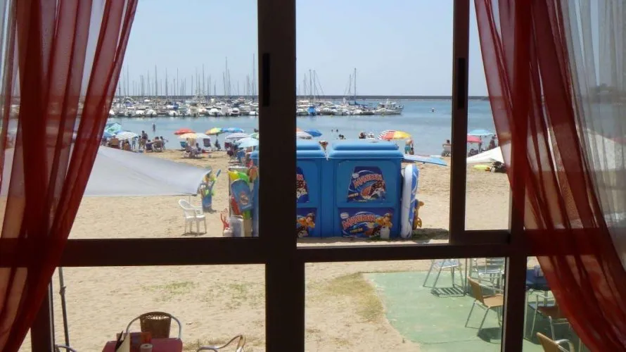 Commercial property de 400m² à Torrevieja, Espagne No. 1918 № 3