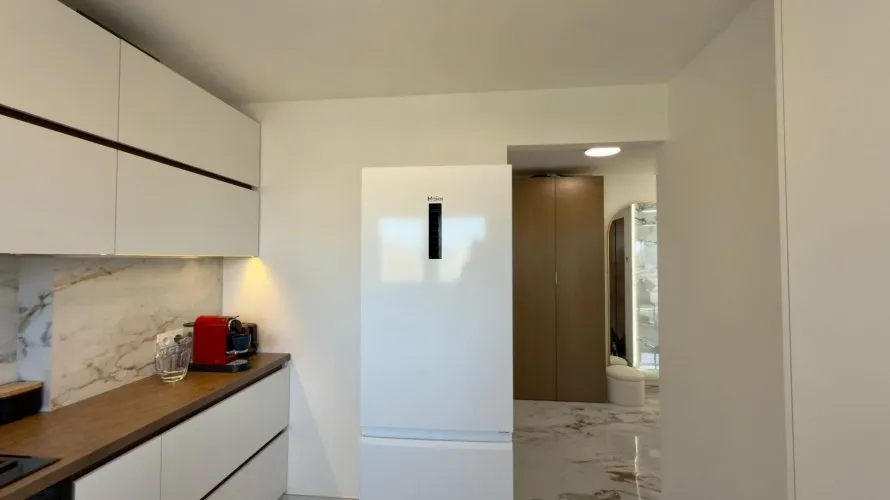 Apartment de 108m² à Benidorm, Espagne No. 2410 № 2
