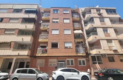 Apartment de 3 chambres à Torrevieja, Espagne No. 2102