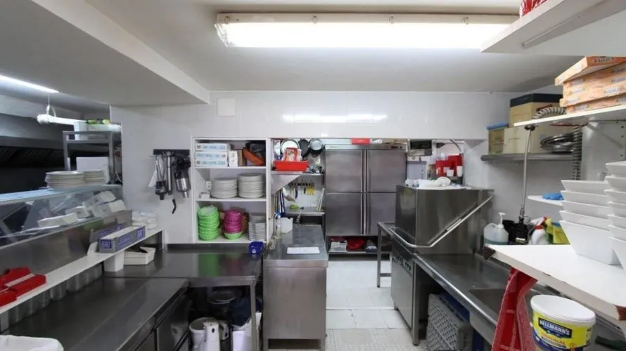Commercial property de 230m² à Calpe, Espagne No. 2216 № 9