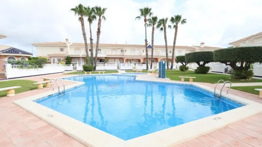 House de 5 chambres à Ciudad Quesada, Espagne No. 2706 № 25