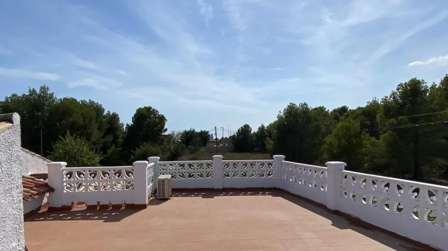 Villa de 4 chambres à L'Alfàs del Pi, Espagne No. 1799 № 24