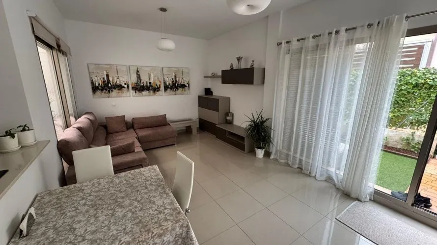 House de 127m² à Torrevieja, Espagne No. 2380