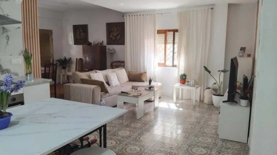 Apartment de 2 chambres à Villajoyosa, Espagne No. 2040